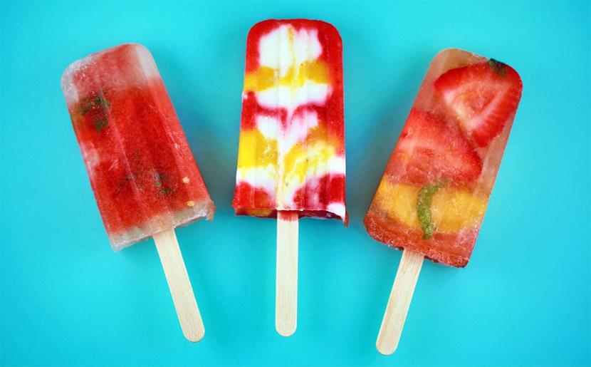 This summer, treat your kid with these healthy popsicles!